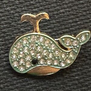 Whale Sea Life Brooch Pin Crystal Avenue Aqua Blue Rhinestone Gold Tone Plated
